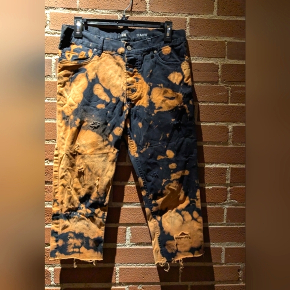 H&M BLACK/BRIGHT TAN TIE DYE JEANS  NWOT